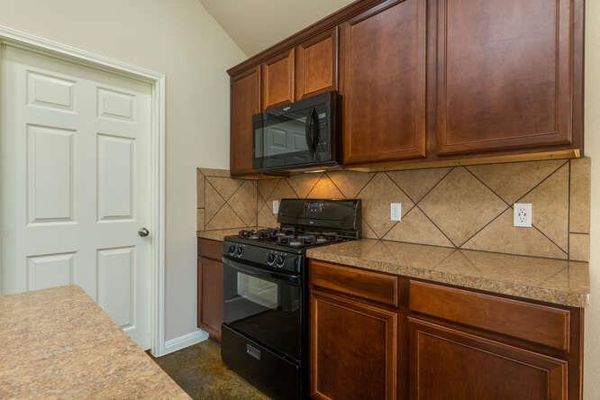 4504 Halliday Ave, Austin, TX 78725