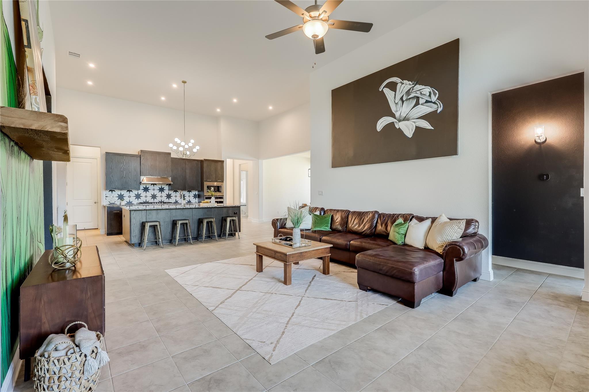 19620 Tranquility Falls Path, Lago Vista, TX 78645