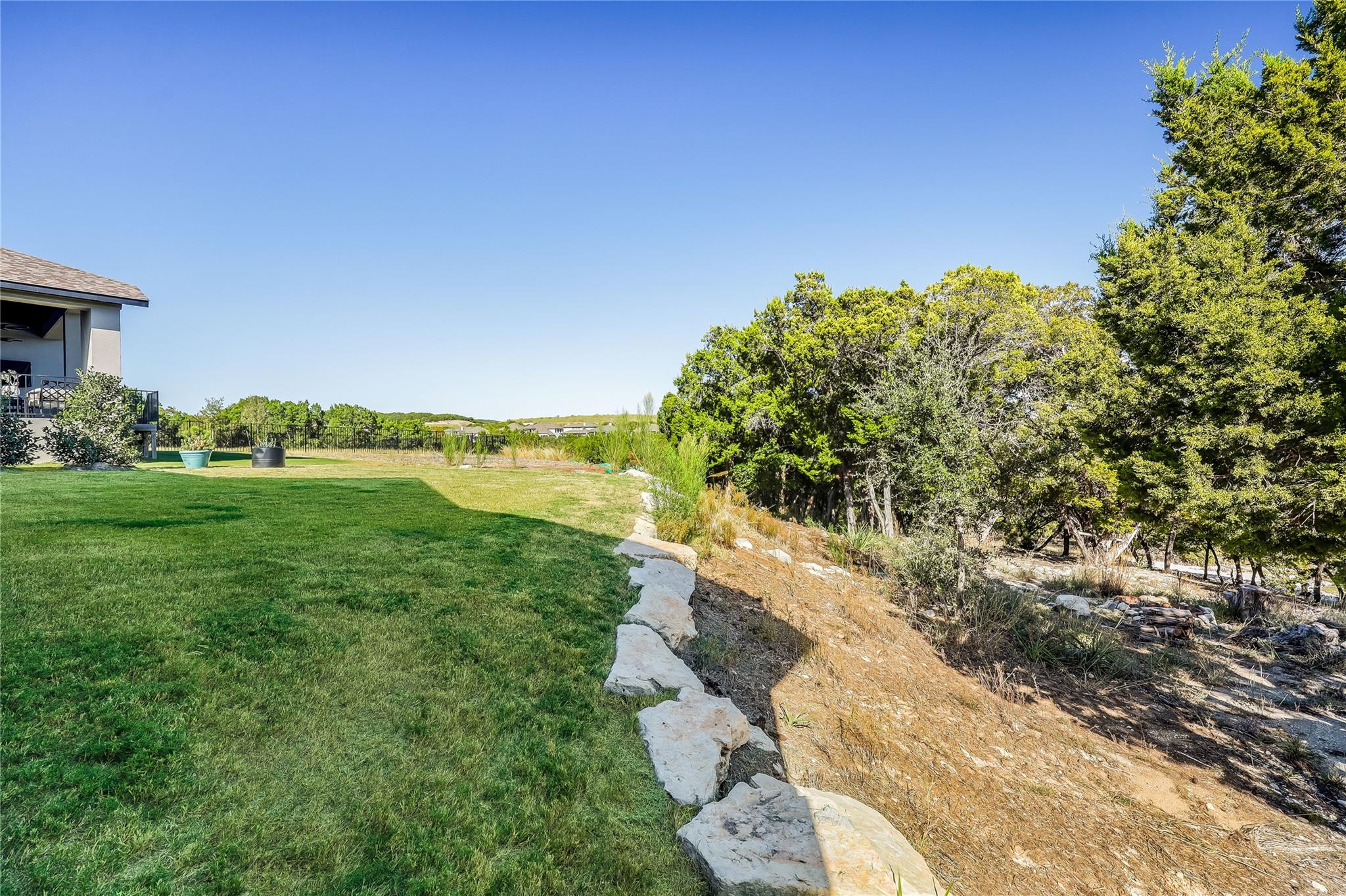 19620 Tranquility Falls Path, Lago Vista, TX 78645