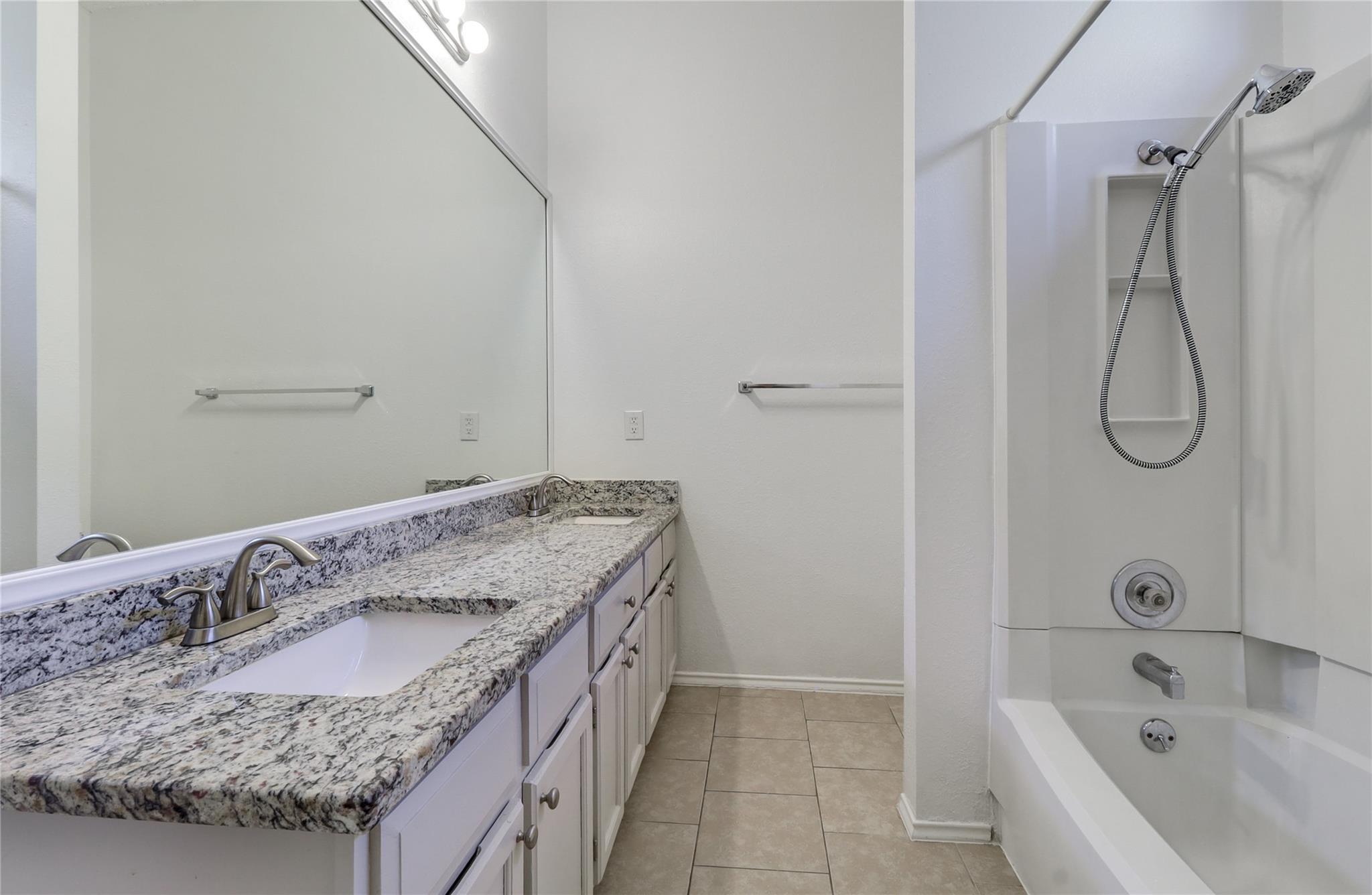 8111 Elkhorn Mountain Trl, Austin, TX 78729