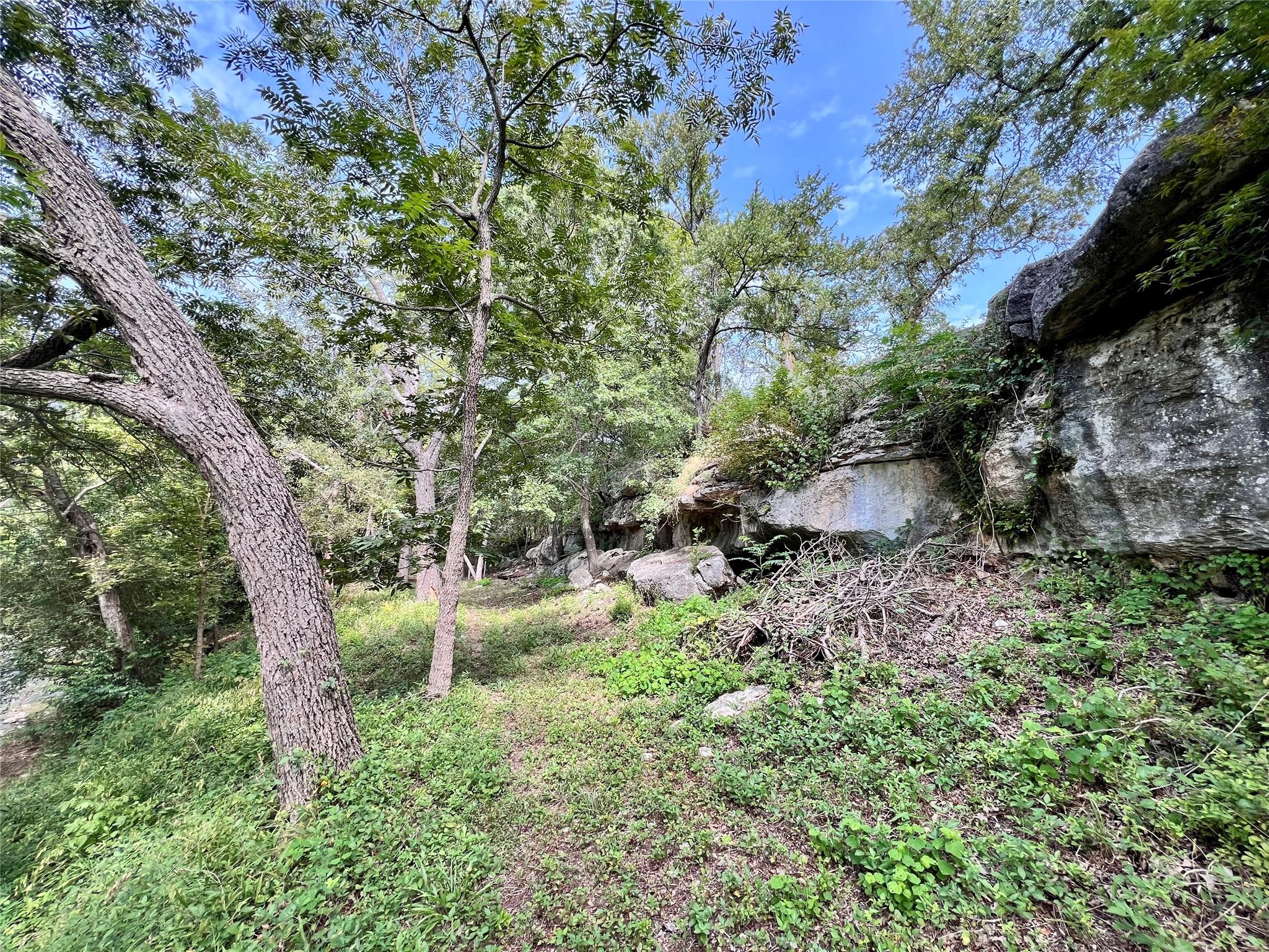 2015 Sam Bass Rd, Round Rock, TX 78681