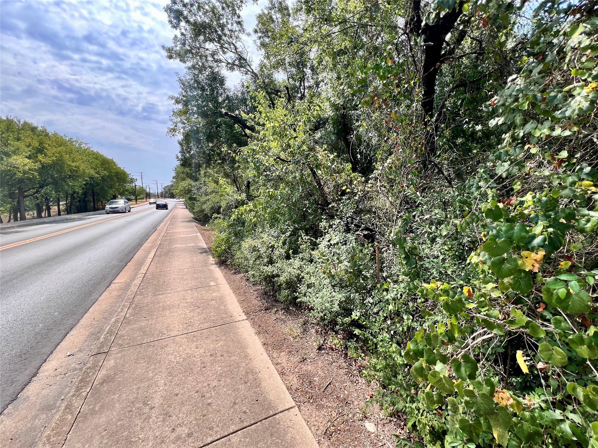 2015 Sam Bass Rd, Round Rock, TX 78681