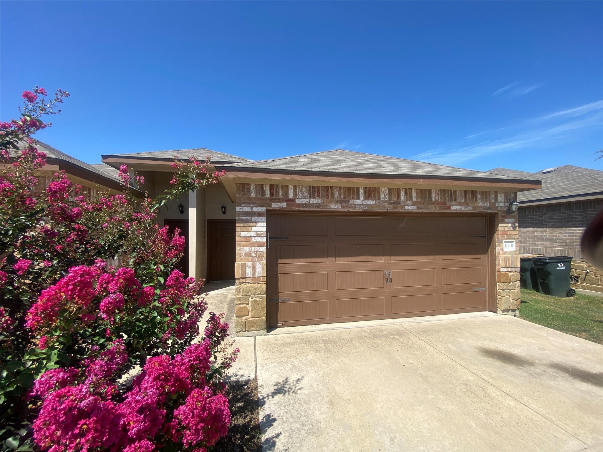 479 Jack Rabbit Ln # B, Buda, TX 78610