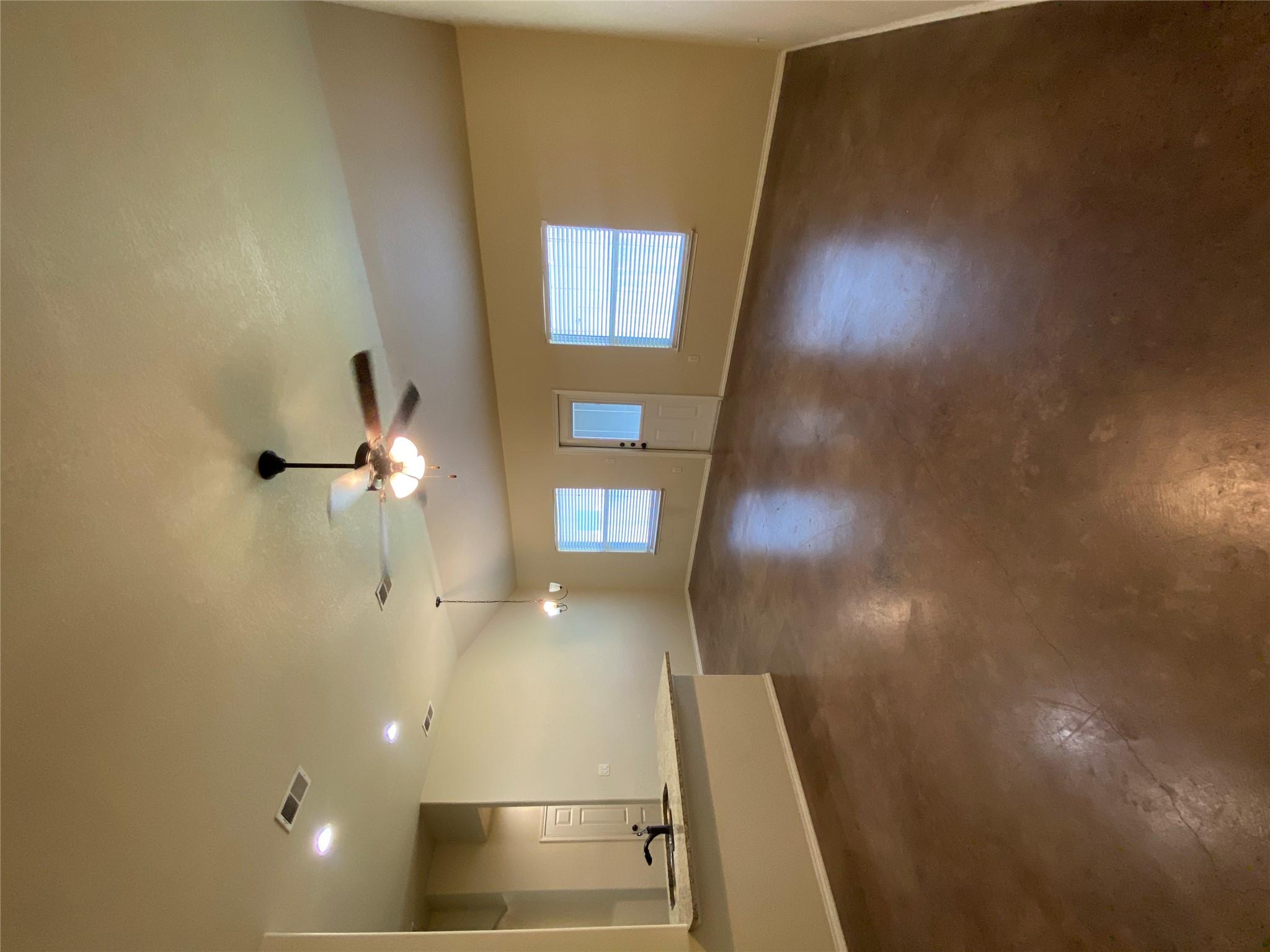 479 Jack Rabbit Ln # B, Buda, TX 78610