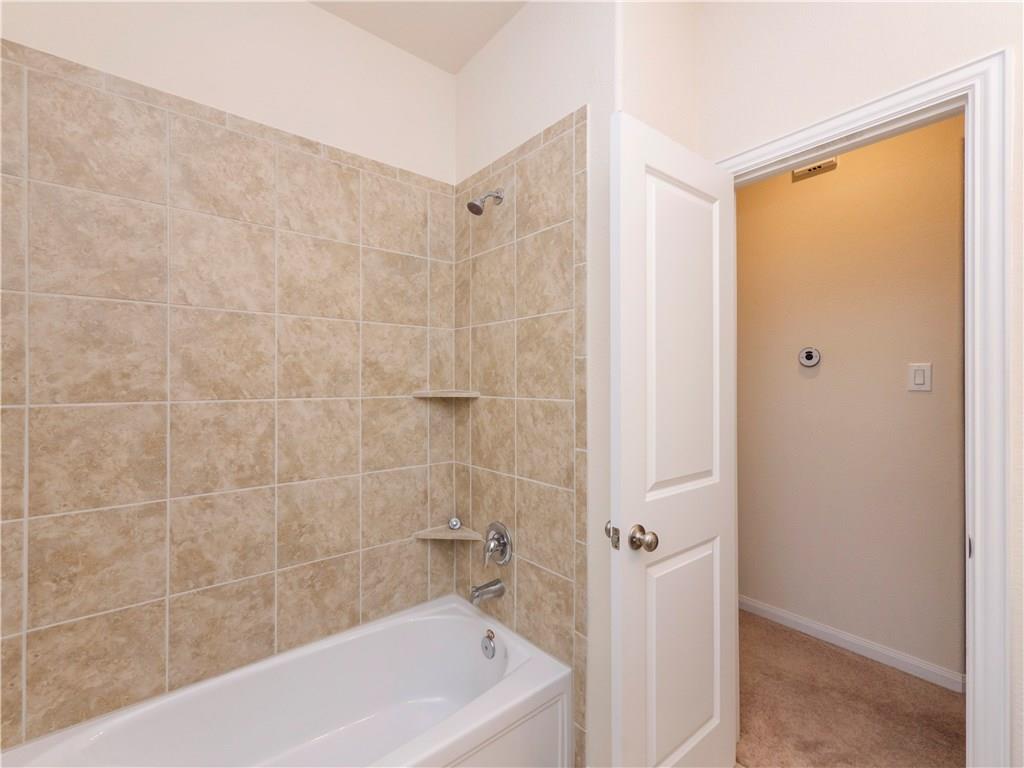 221 Tinto St, Leander, TX 78641