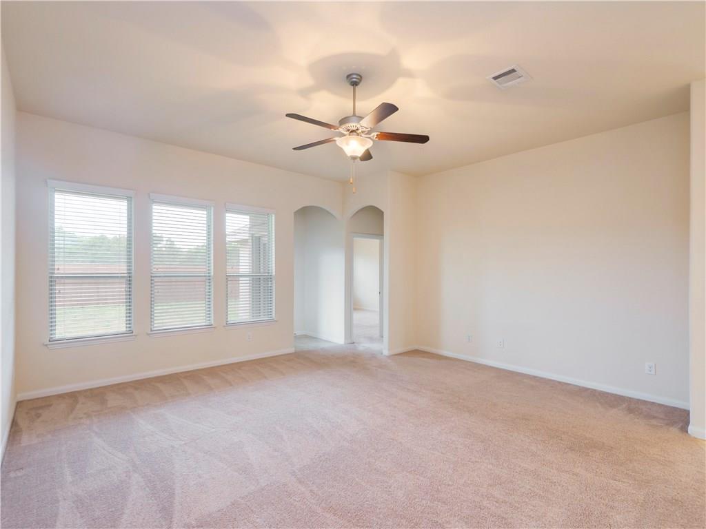 221 Tinto St, Leander, TX 78641