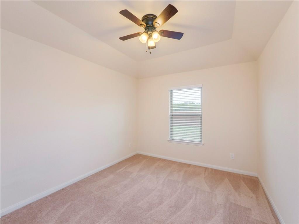 221 Tinto St, Leander, TX 78641