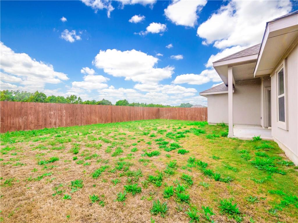 221 Tinto St, Leander, TX 78641