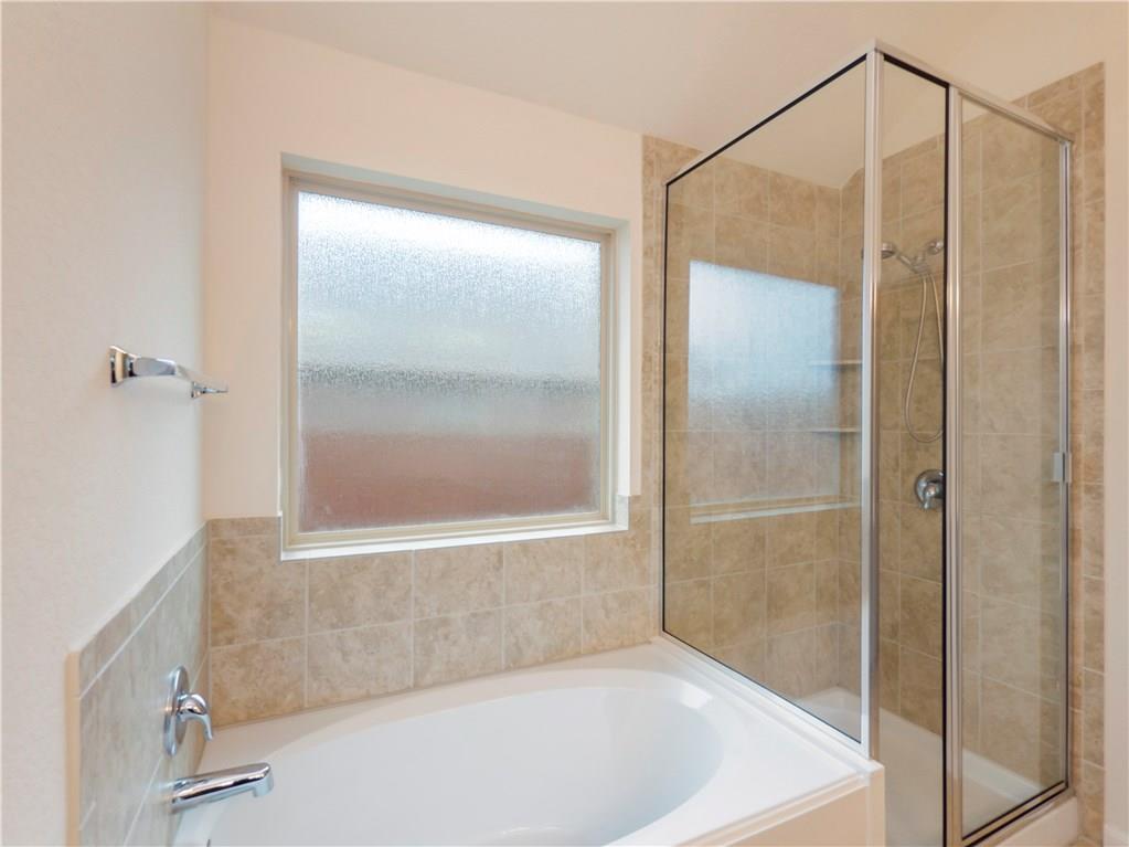 221 Tinto St, Leander, TX 78641