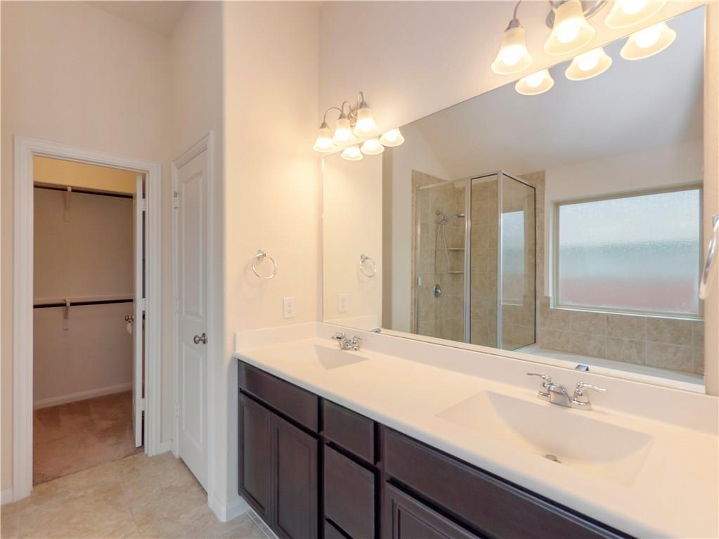 221 Tinto St, Leander, TX 78641