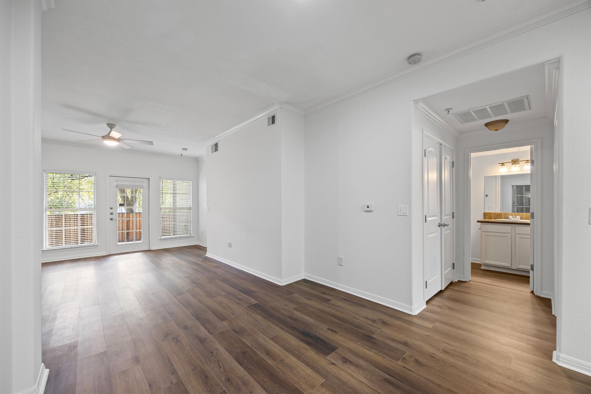 6810 Deatonhill Dr # 2101, Austin, TX 78745