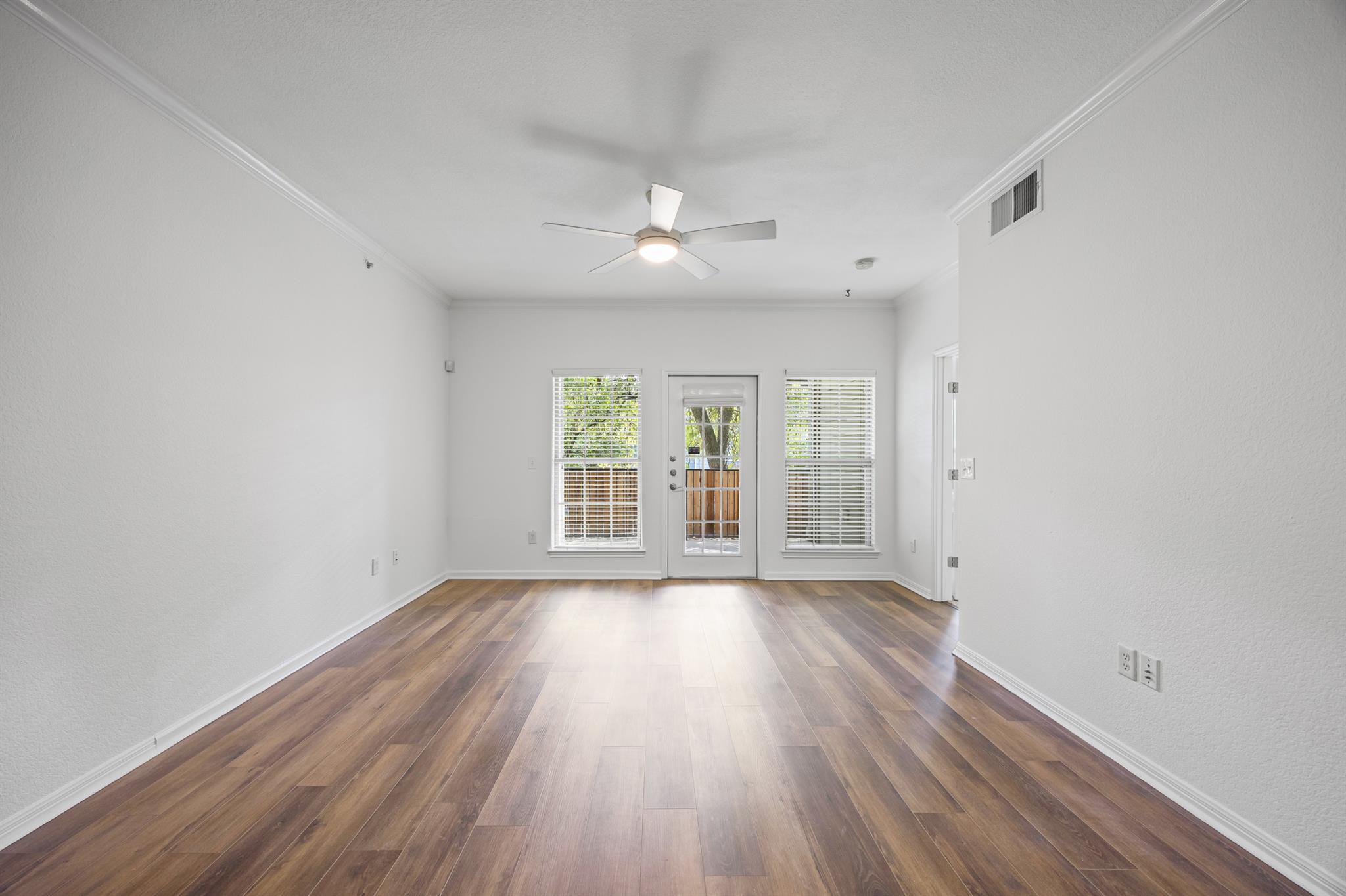 6810 Deatonhill Dr # 2101, Austin, TX 78745