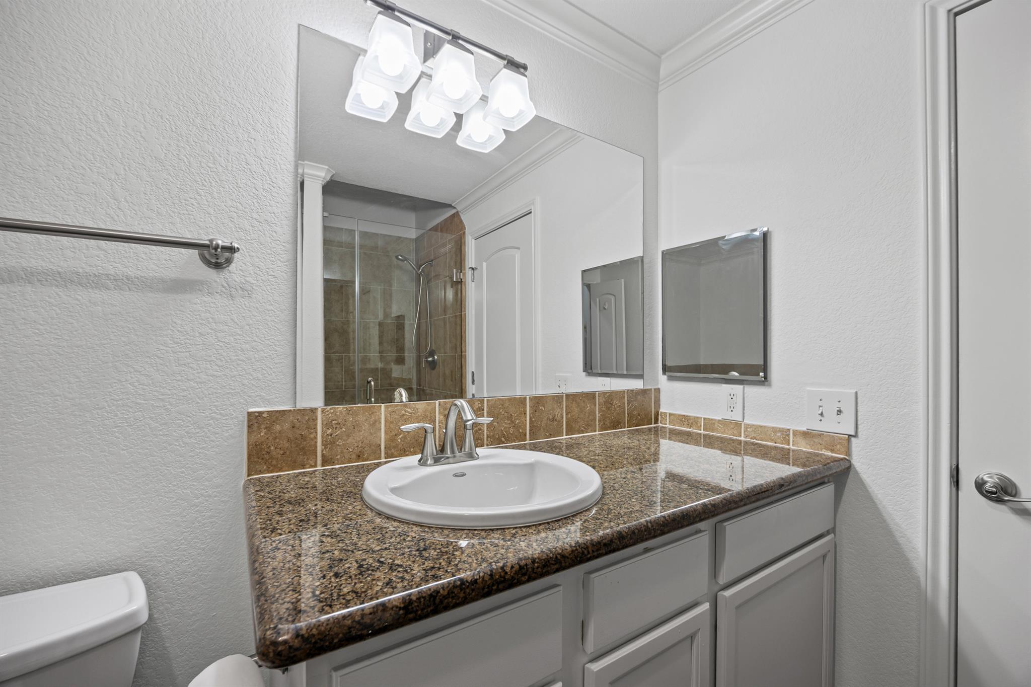 6810 Deatonhill Dr # 2101, Austin, TX 78745