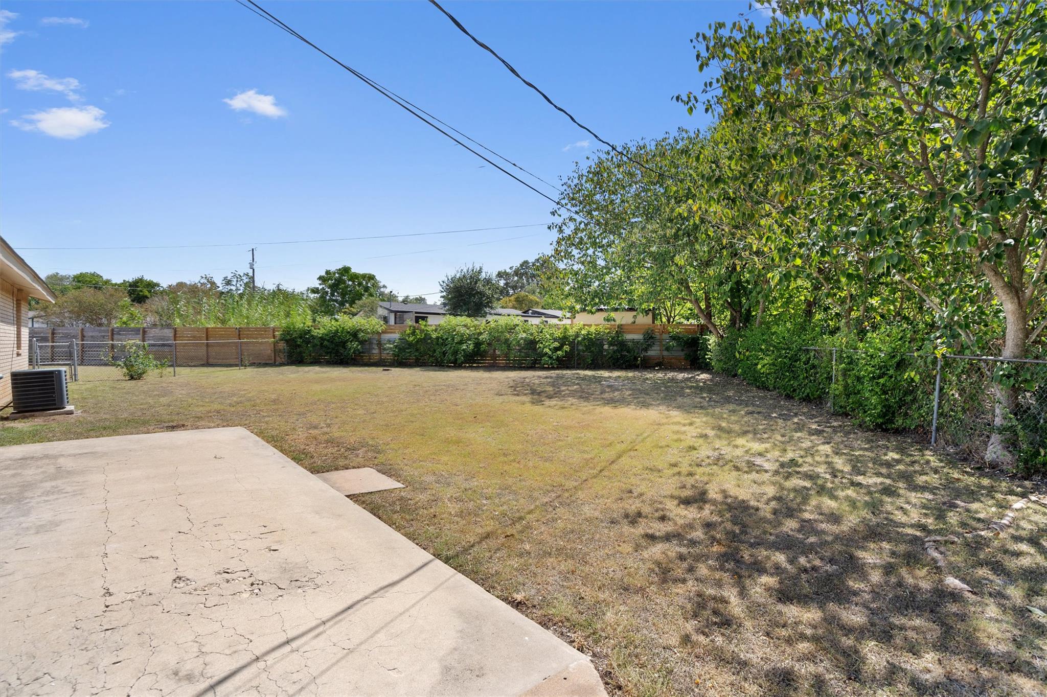 108 Hitching Post Dr, Kyle, TX 78640