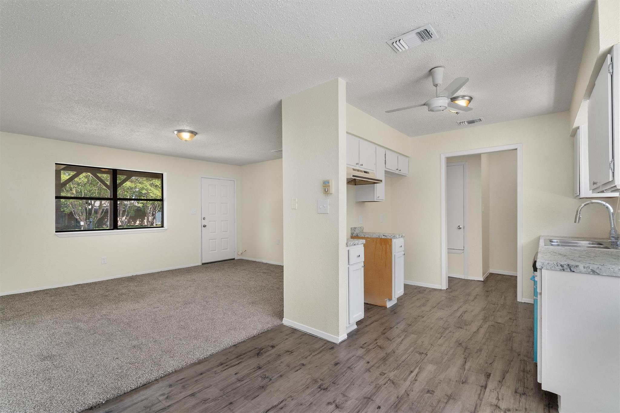 108 Hitching Post Dr, Kyle, TX 78640