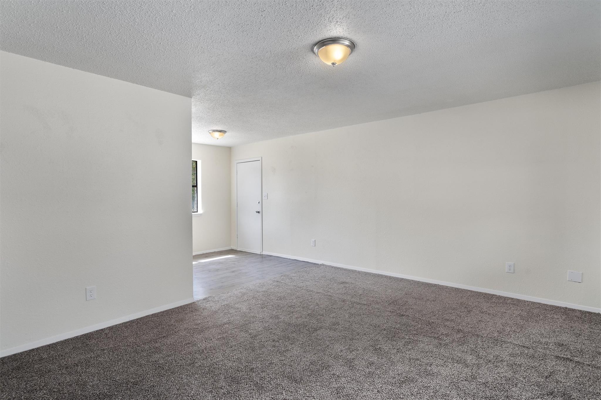 108 Hitching Post Dr, Kyle, TX 78640