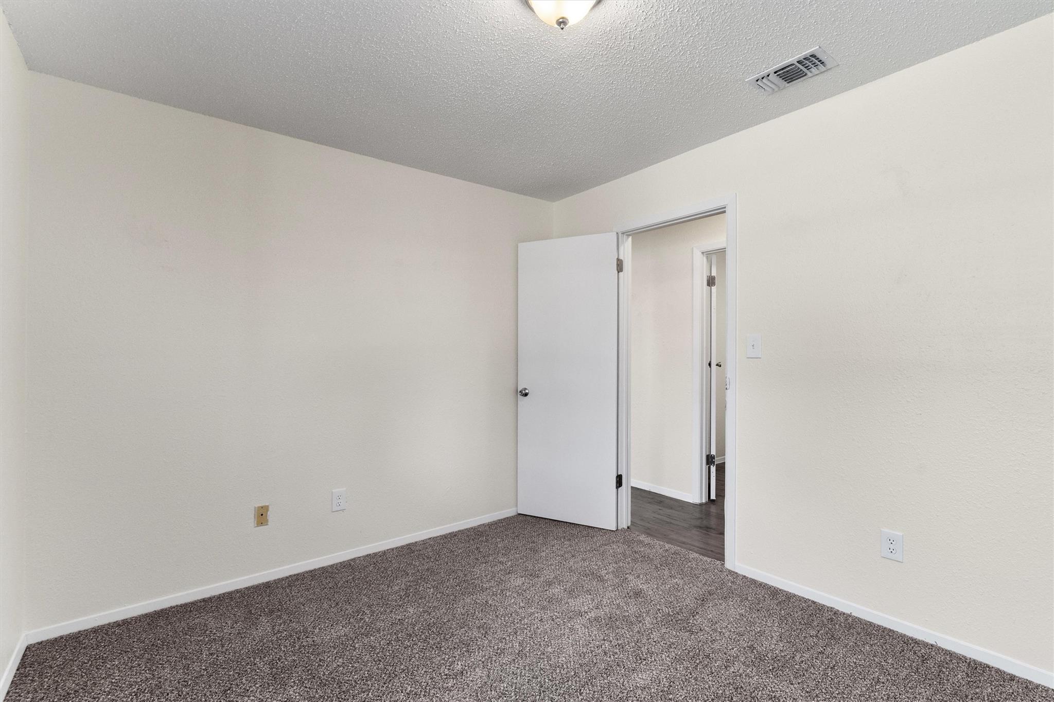 108 Hitching Post Dr, Kyle, TX 78640