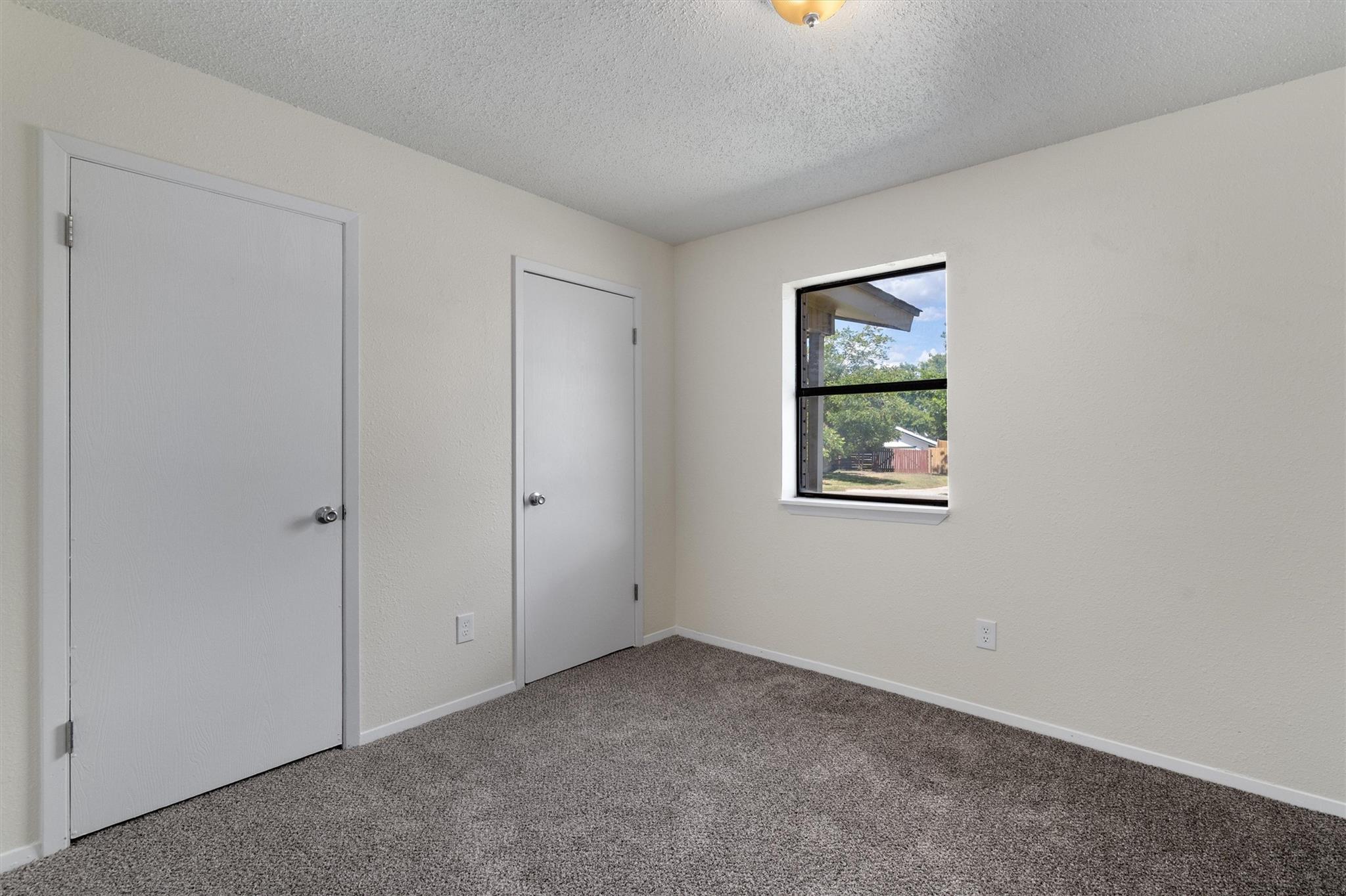 108 Hitching Post Dr, Kyle, TX 78640