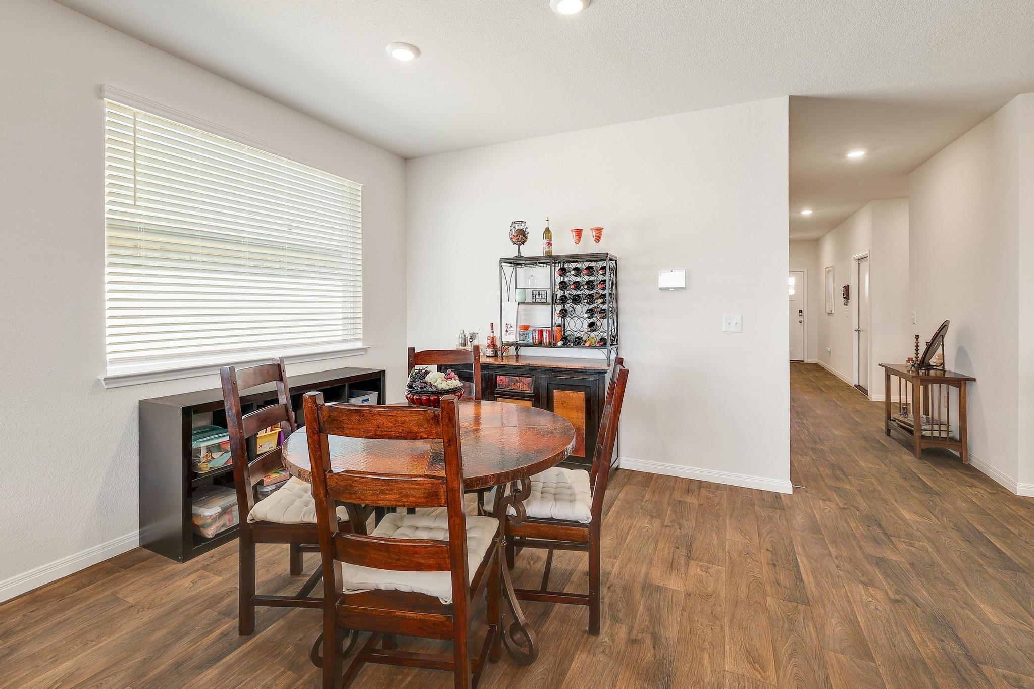 208 Abby Rd, Georgetown, TX 78626