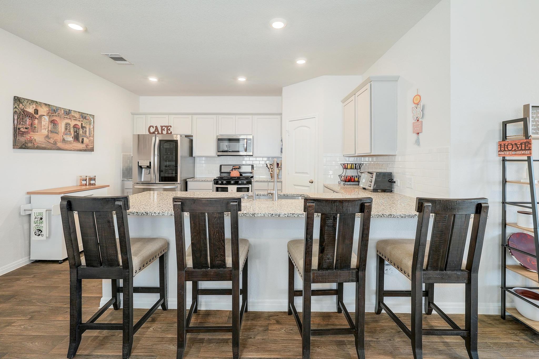 208 Abby Rd, Georgetown, TX 78626