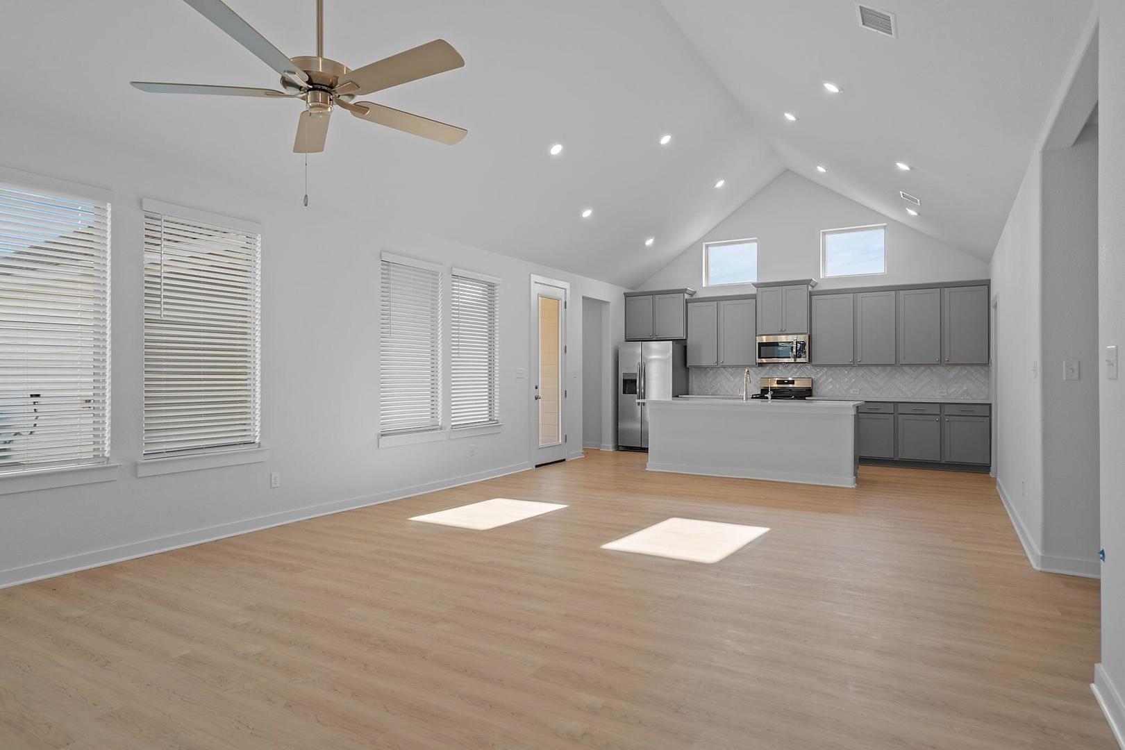 130 Adelton Blvd, Bastrop, TX 78602