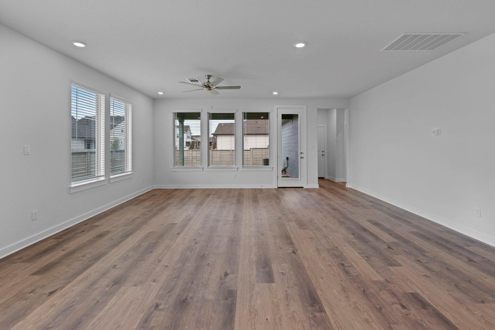 132 Adelton Blvd, Bastrop, TX 78602