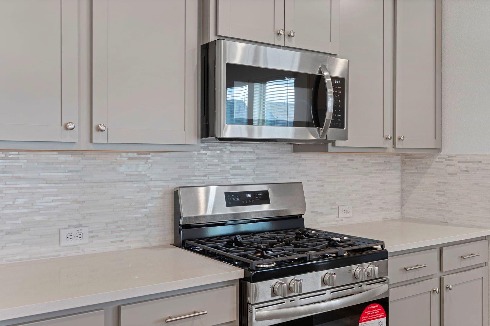 132 Adelton Blvd, Bastrop, TX 78602