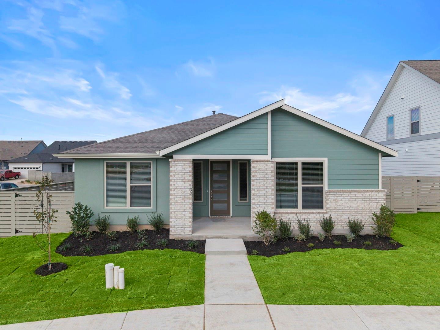 132 Adelton Blvd, Bastrop, TX 78602