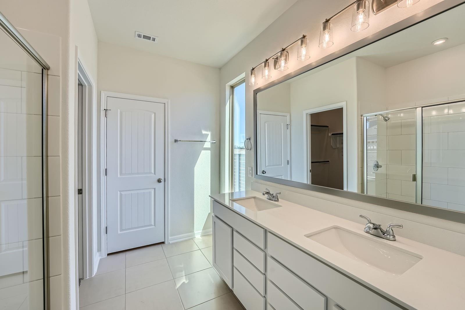 191 Weaver Ln, Bastrop, TX 78602