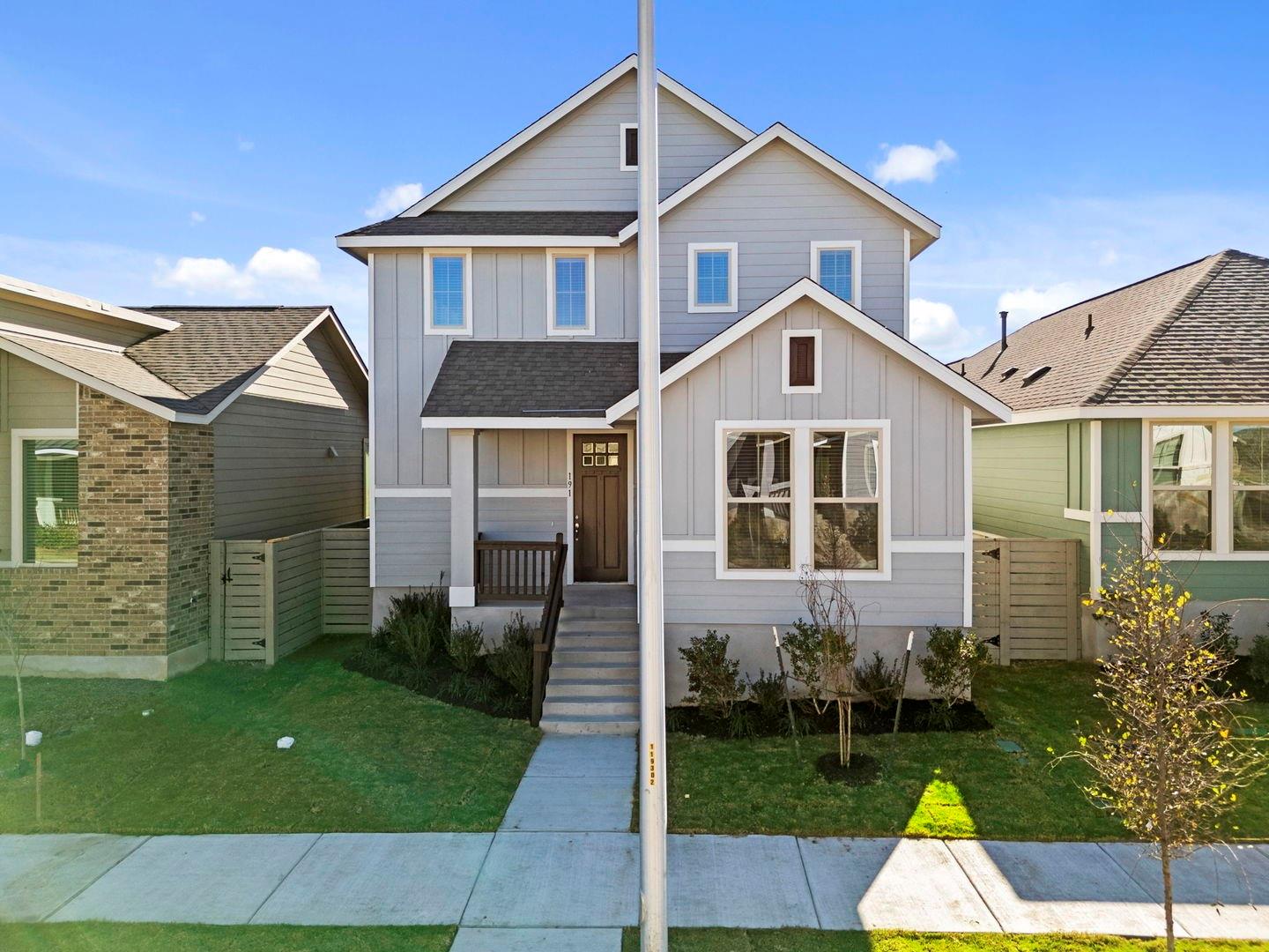 191 Weaver Ln, Bastrop, TX 78602