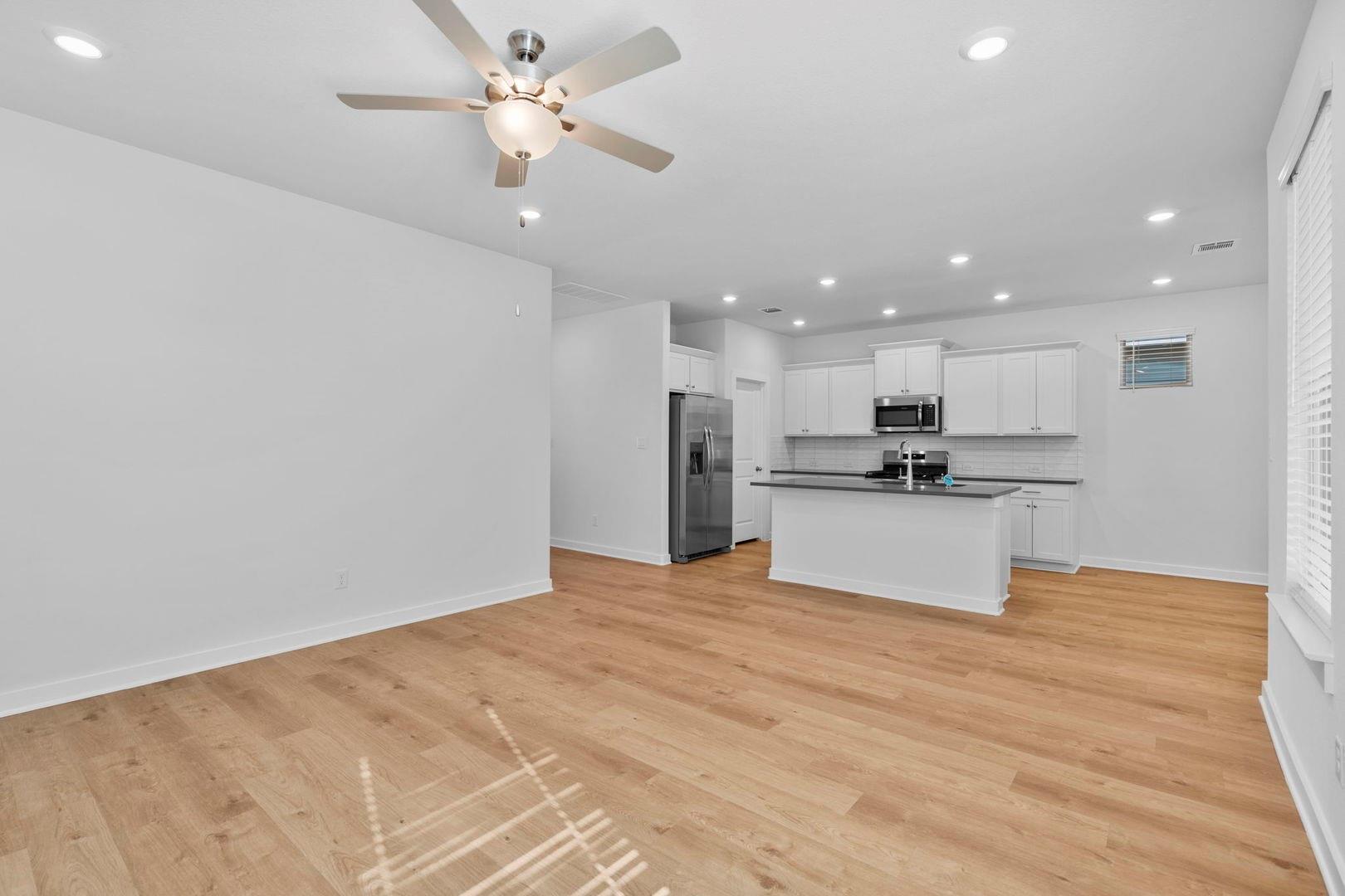 191 Weaver Ln, Bastrop, TX 78602