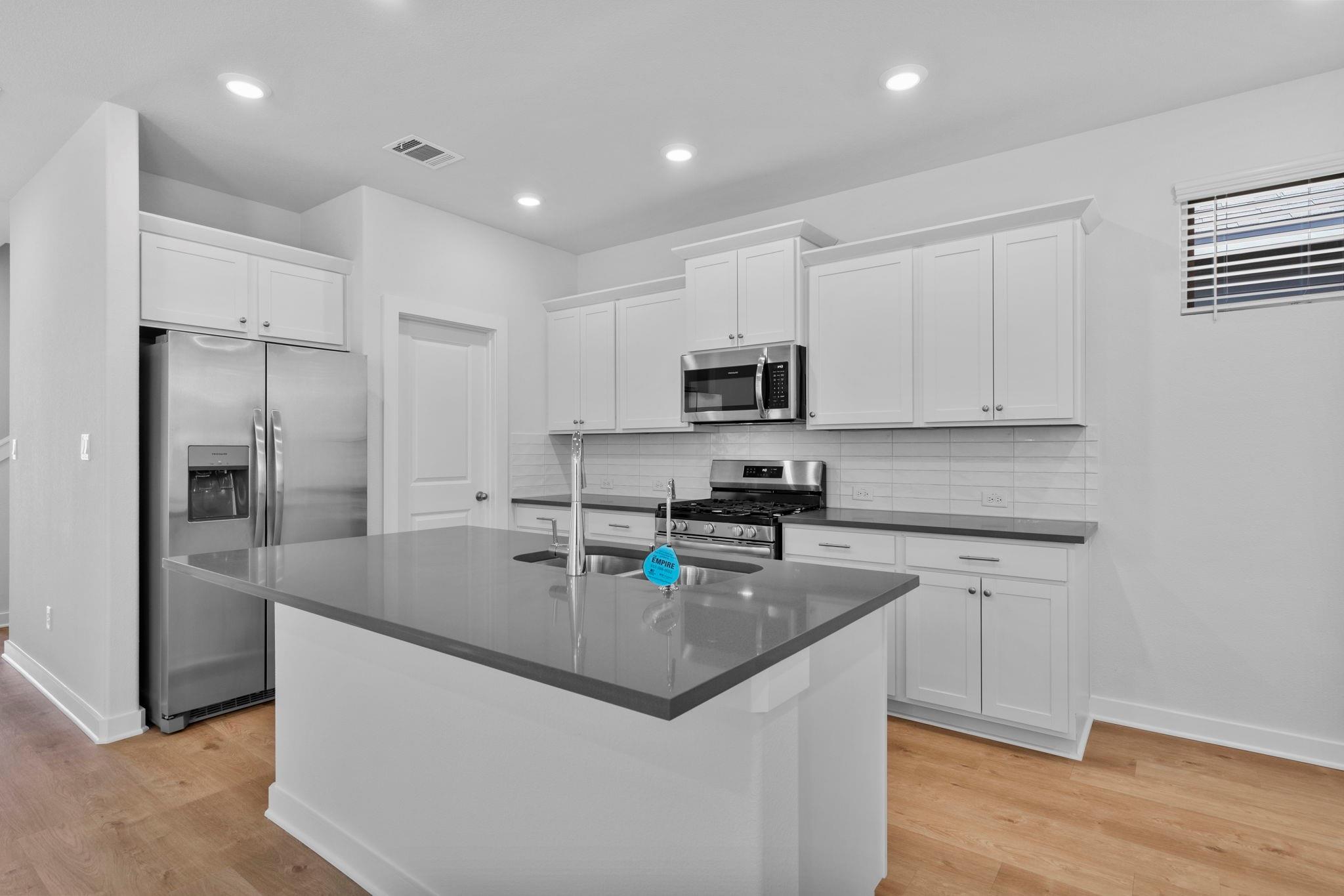 191 Weaver Ln, Bastrop, TX 78602