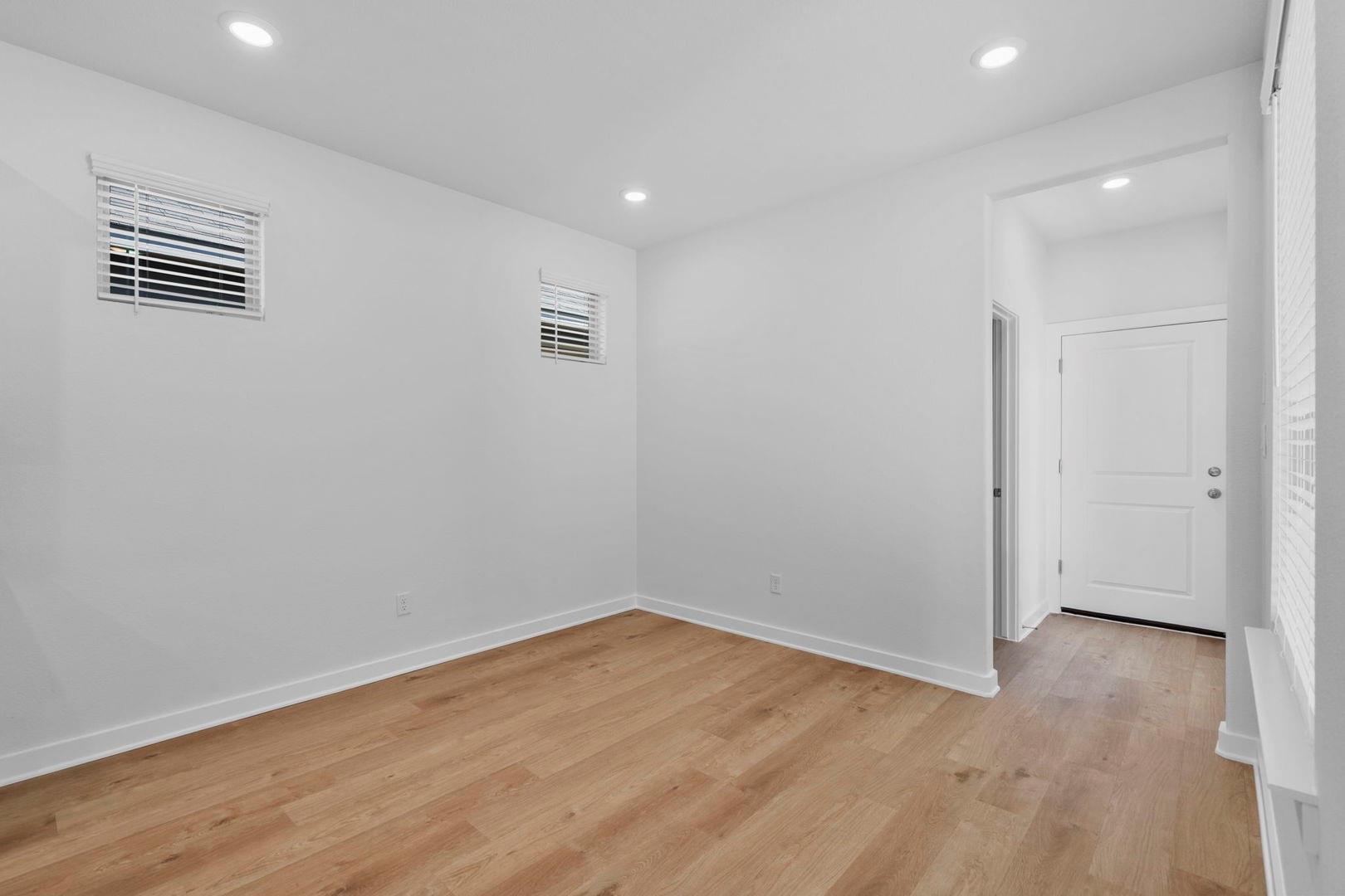 191 Weaver Ln, Bastrop, TX 78602