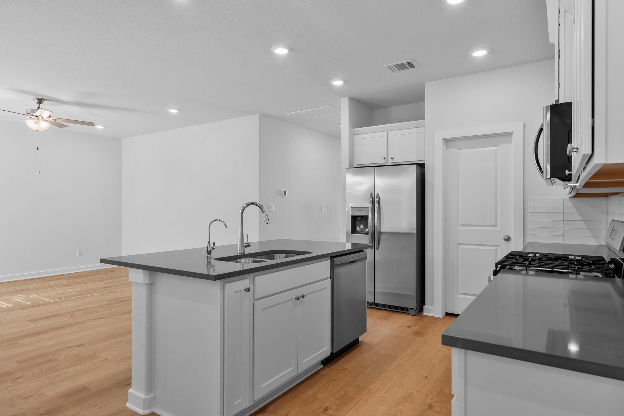 191 Weaver Ln, Bastrop, TX 78602