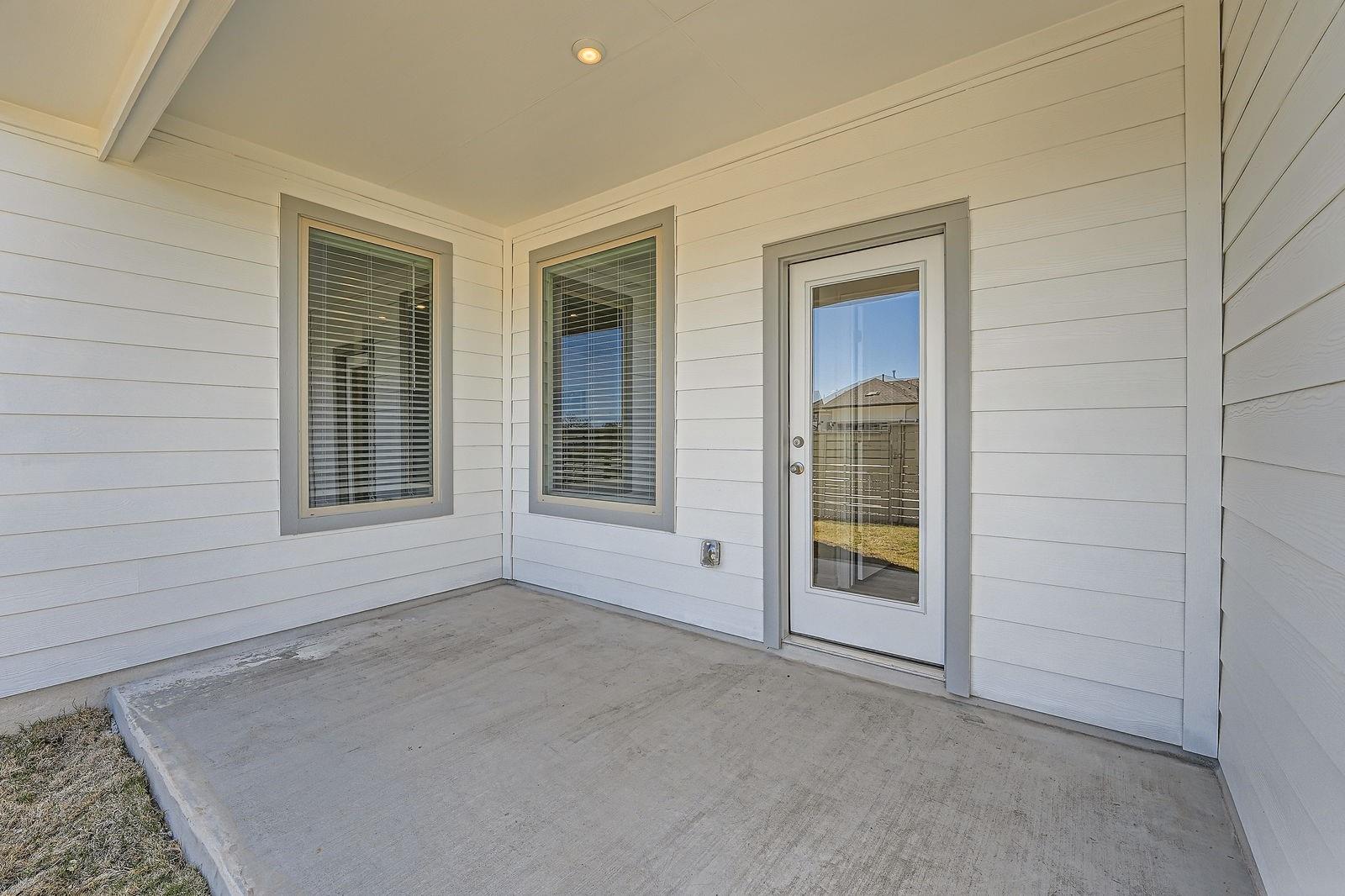 191 Weaver Ln, Bastrop, TX 78602