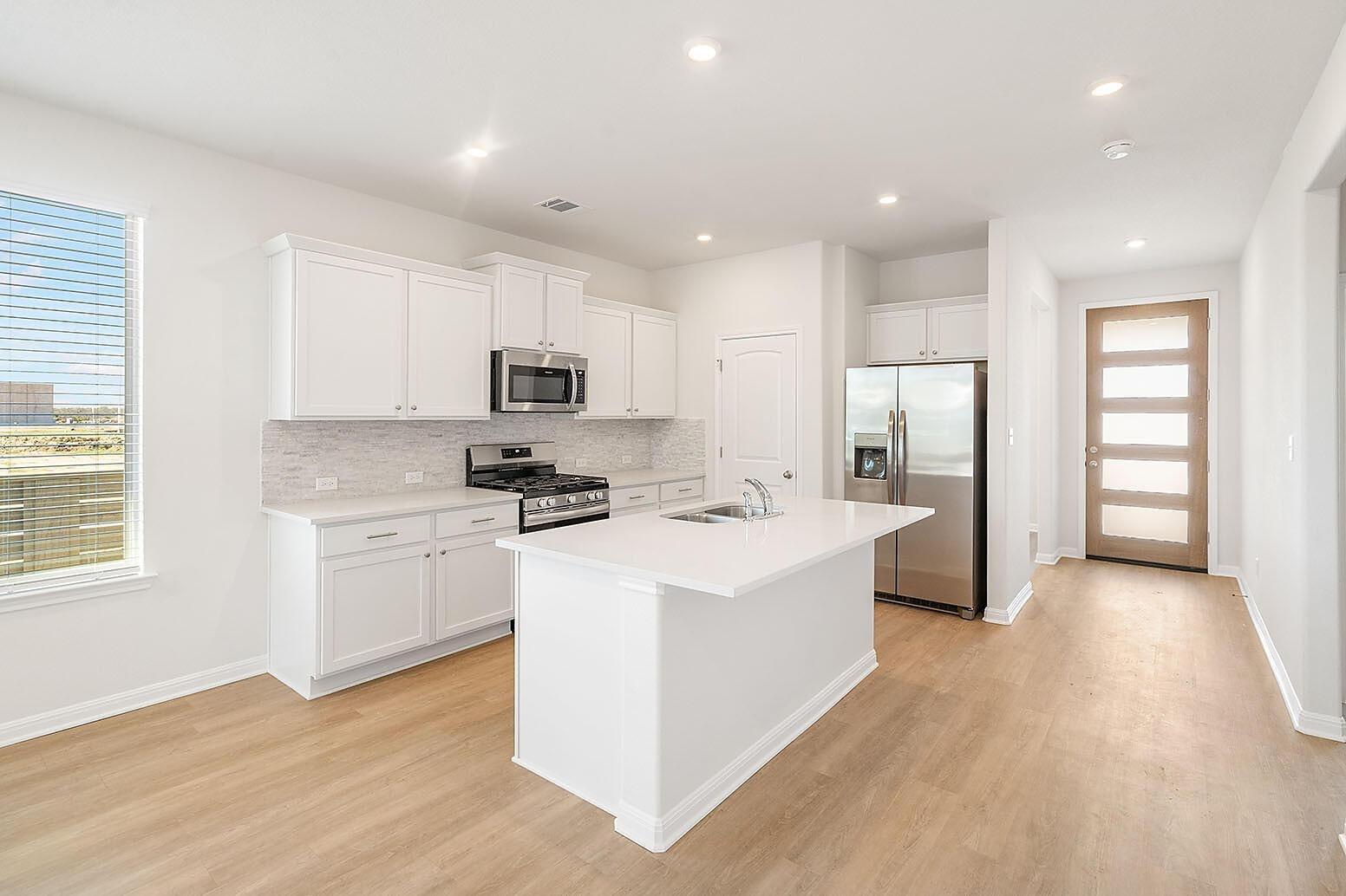 193 Weaver Ln Ln, Bastrop, TX 78602