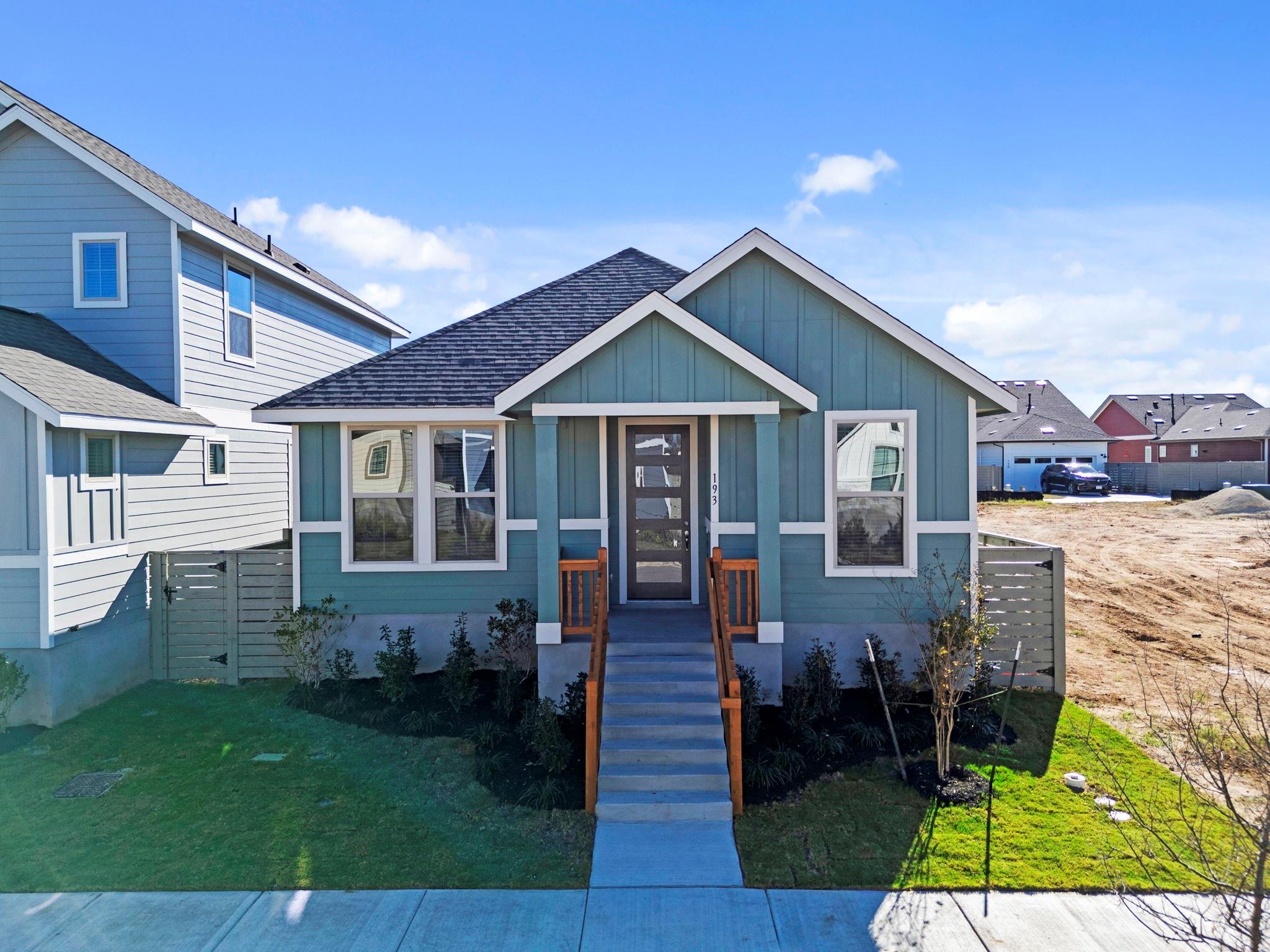 193 Weaver Ln Ln, Bastrop, TX 78602