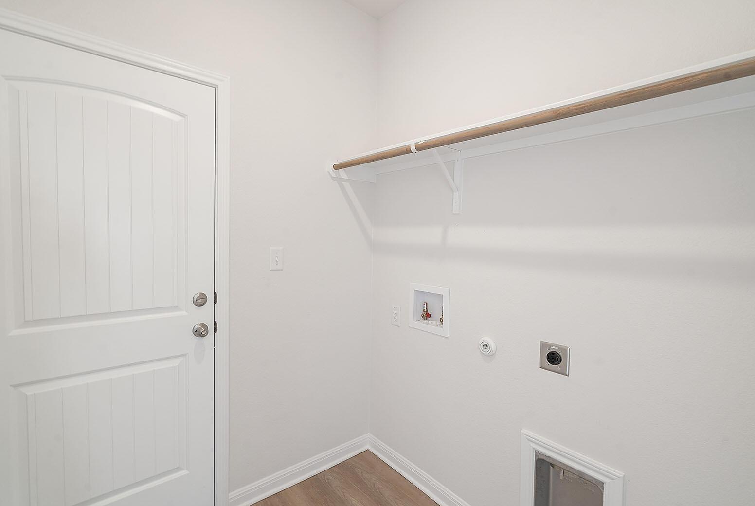 193 Weaver Ln Ln, Bastrop, TX 78602