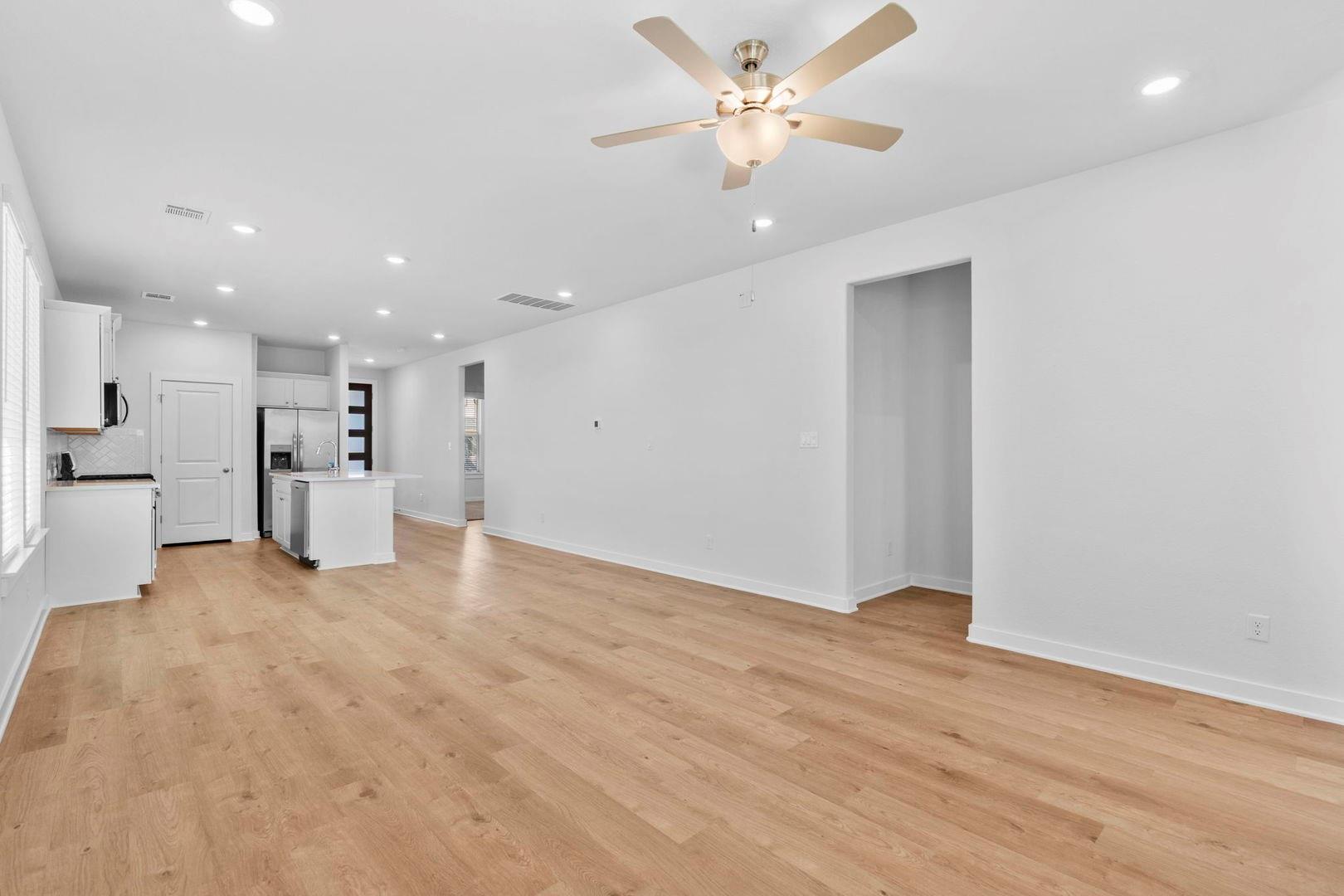 193 Weaver Ln, Bastrop, TX 78602