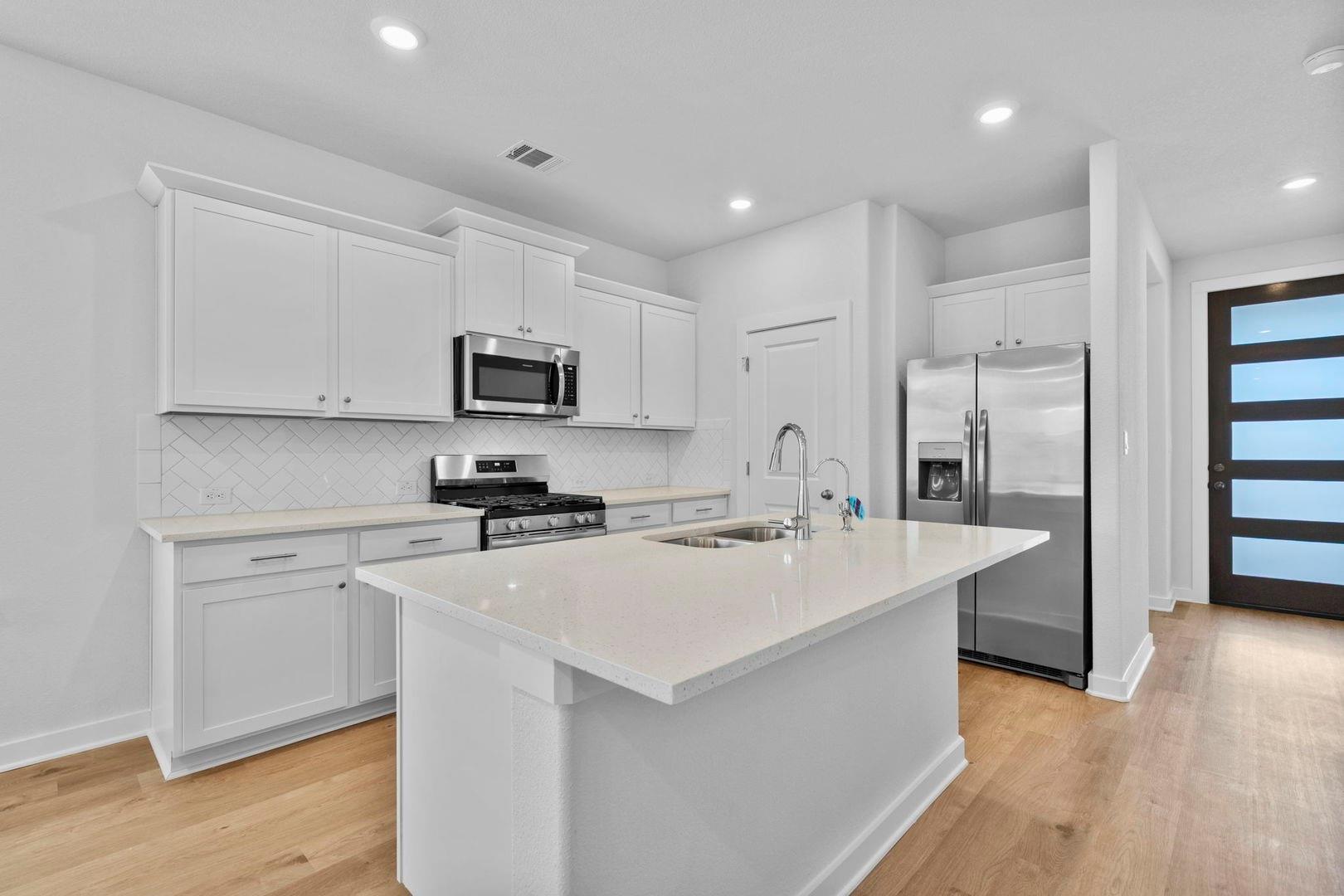 193 Weaver Ln, Bastrop, TX 78602