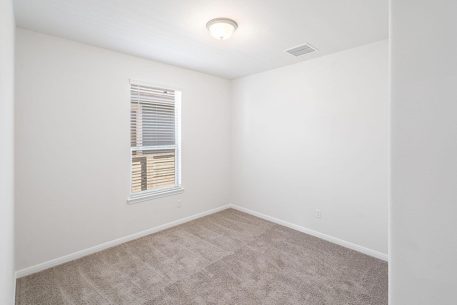 193 Weaver Ln Ln, Bastrop, TX 78602