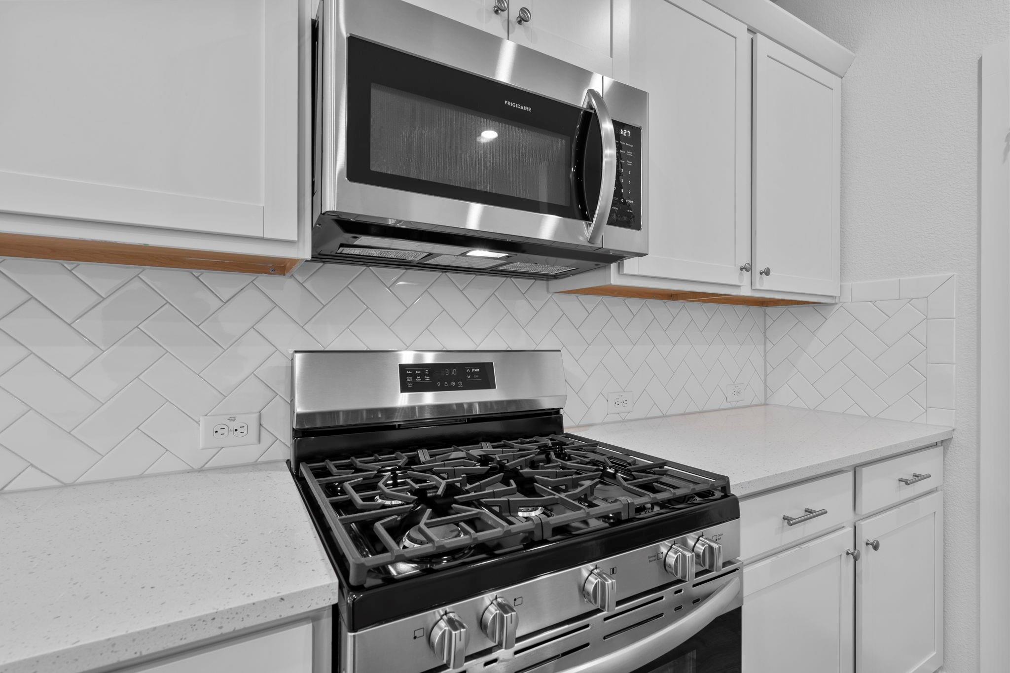 193 Weaver Ln Ln, Bastrop, TX 78602