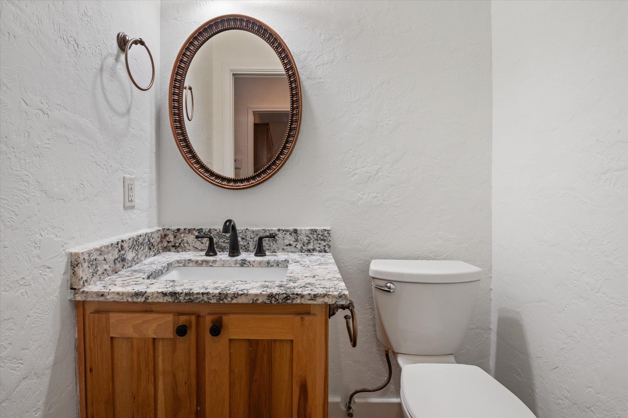 2471 Oak Run Dr, Wimberley, TX 78676