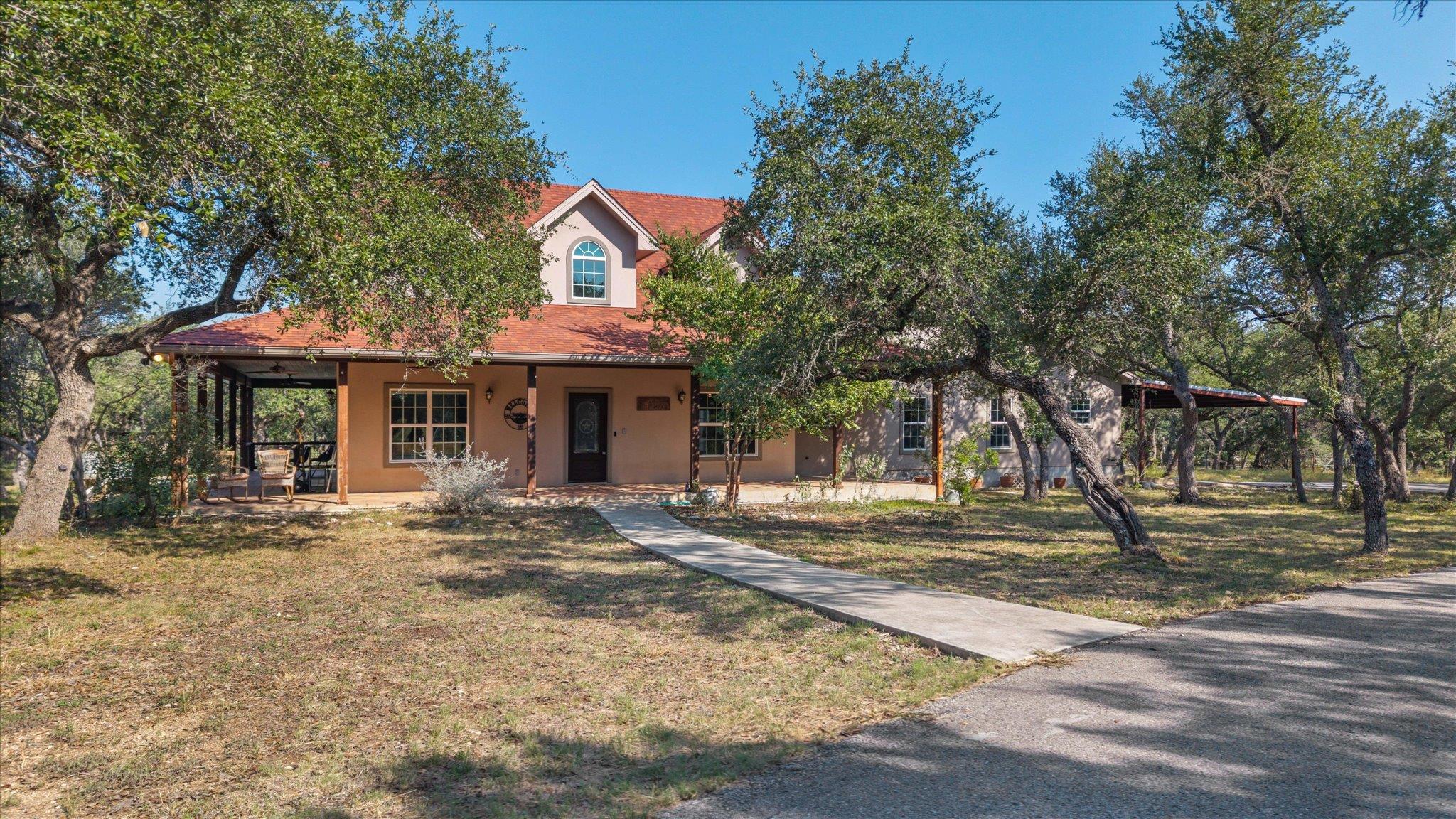 2471 Oak Run Dr, Wimberley, TX 78676