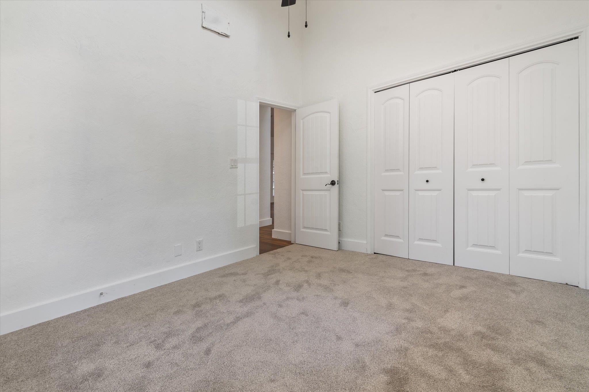 2471 Oak Run Dr, Wimberley, TX 78676