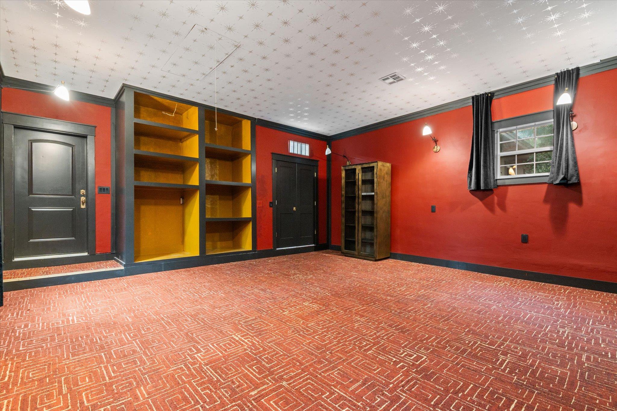 2471 Oak Run Dr, Wimberley, TX 78676