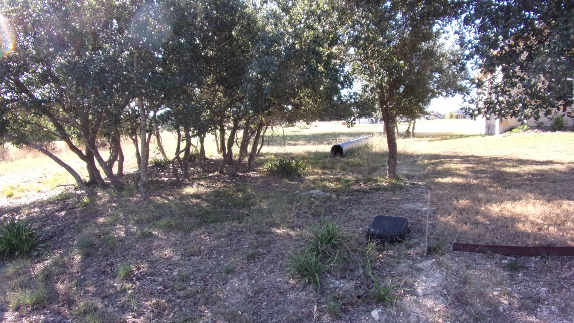 216 N Calvin Barrett Dr, Blanco, TX 78606