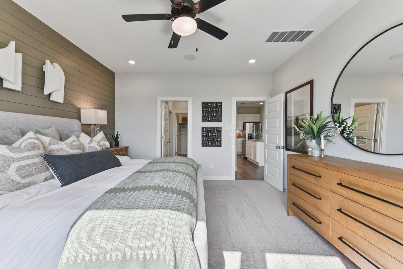 139 Two Bits Ln, Elgin, TX 78621