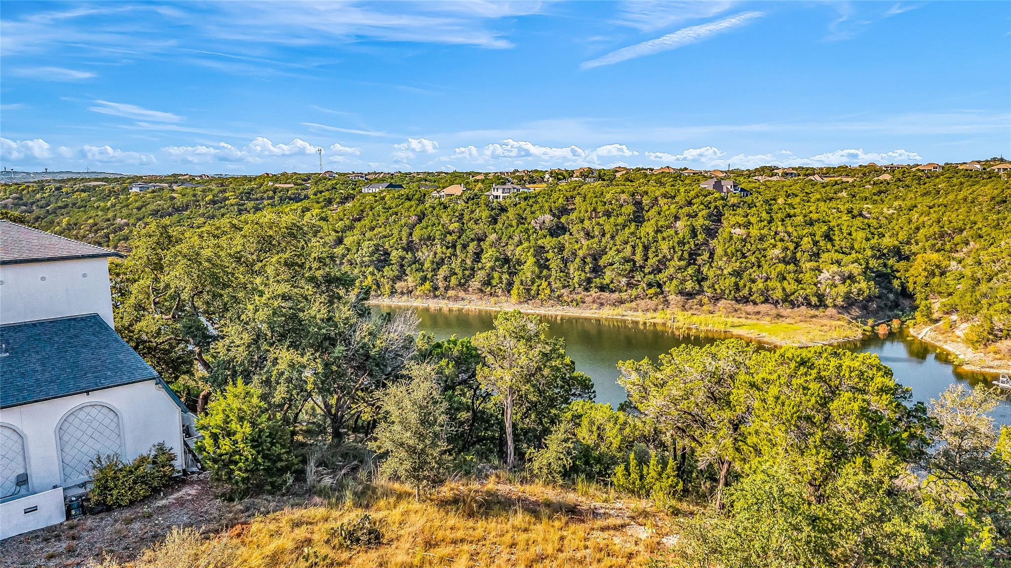 7216 Getaway Dr, Jonestown, TX 78645