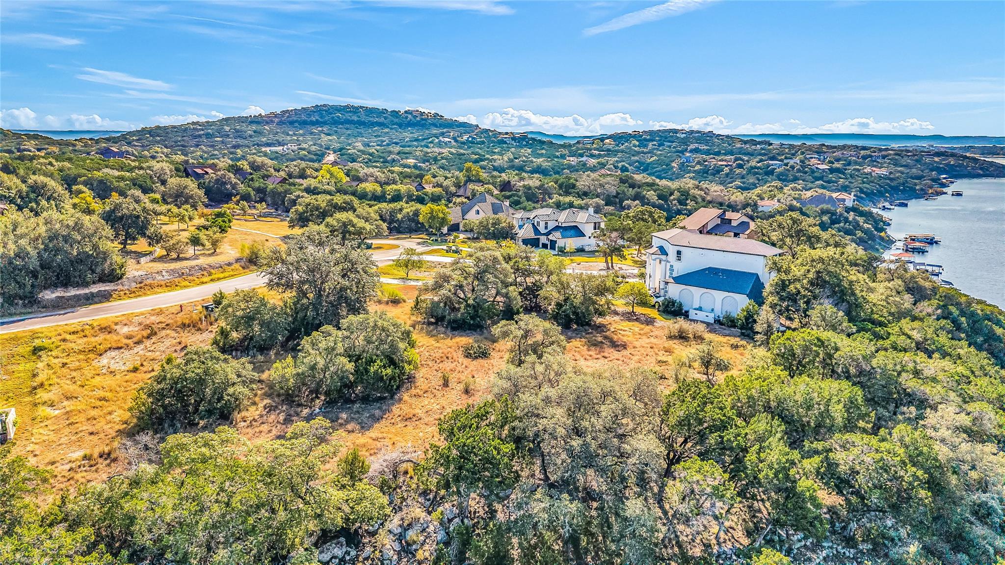 7216 Getaway Dr, Jonestown, TX 78645